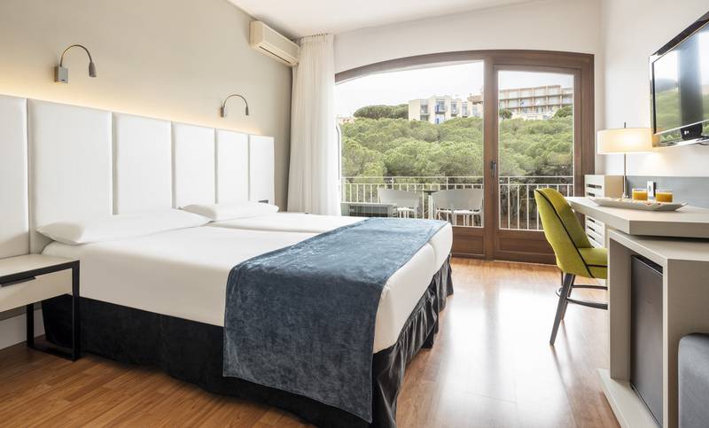 Habitación estandar ilunion caleta park Hotel Ilunion Caleta Park S'Agaró
