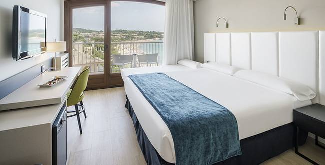 habitaciones hotel ILUNION Caleta Park habitaciones hotel sagaro